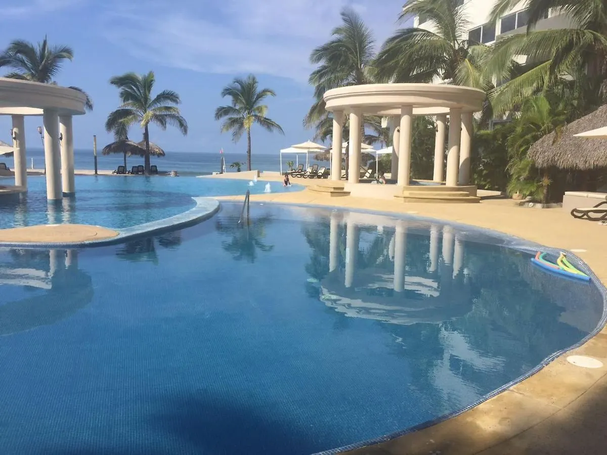 A Pie De Playa Con Alberca Jacuzzi Vista Al Mar Apartment Mazatlan