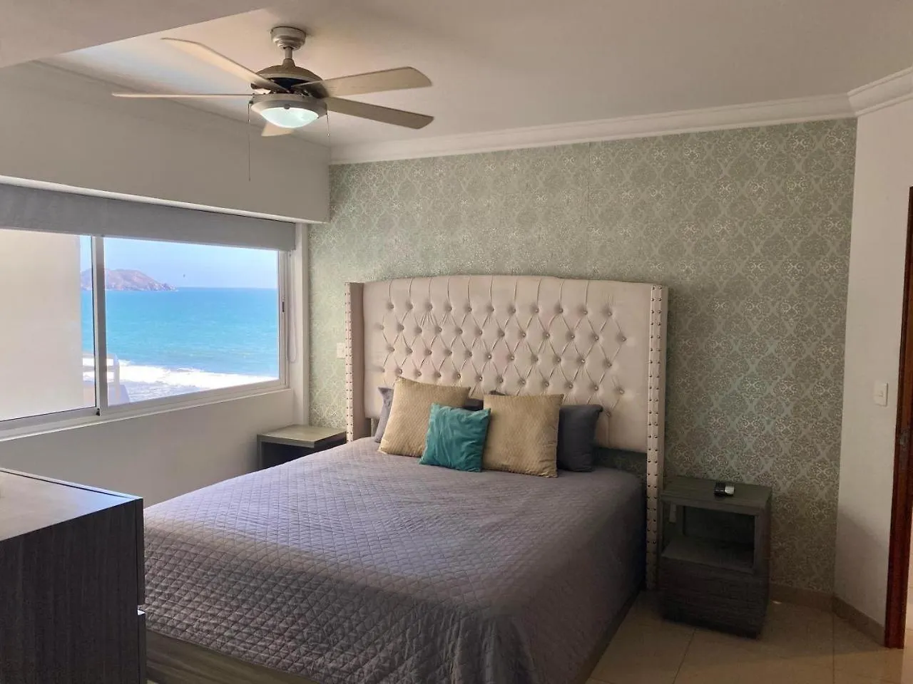A Pie De Playa Con Alberca Jacuzzi Vista Al Mar Apartment Mazatlan