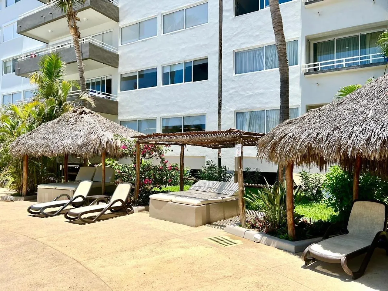 A Pie De Playa Con Alberca Jacuzzi Vista Al Mar Apartment Mazatlan